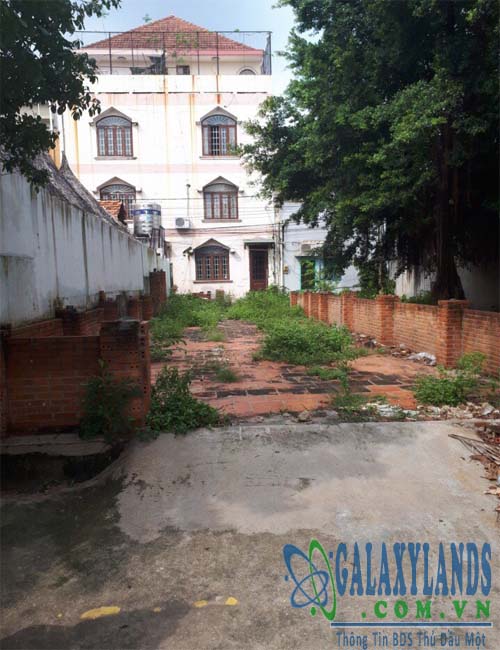 Bán đất Chánh Nghĩa đường Trần Phú.
