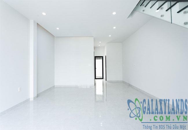 Bán nhà đường DX42Phú Mỹ Thủ Dầu Một