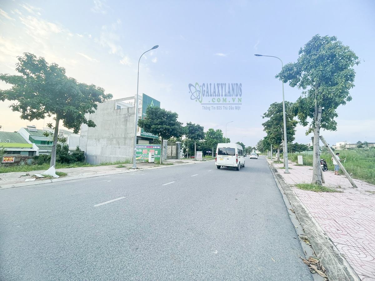 Mặt tiền đường Hoàng Hoa Thám, phường Hiệp Thành, thành phố Thủ Dầu Một, tỉnh Bình Dương